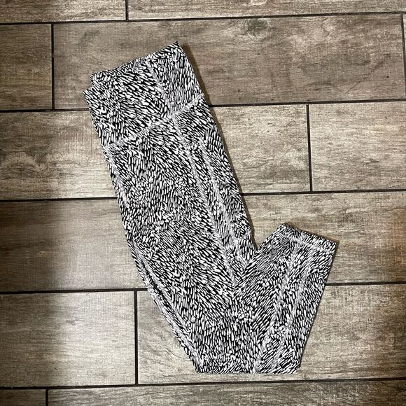 NWOT Athleta Ultimate Stash Textured Tight - Picture 10 of 10